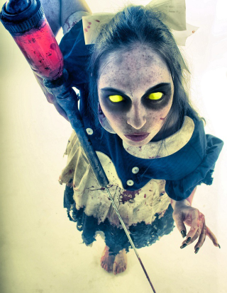 Illustration for article titled BioShock Takes Cosplay to Infinity and Beyond